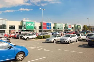 Anlaby Retail Park image