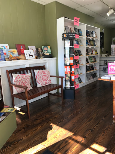 Book Store «Inkwood Books», reviews and photos, 31 Kings Hwy E, Haddonfield, NJ 08033, USA