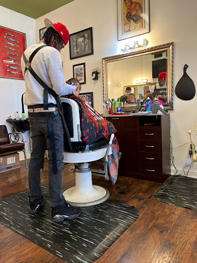 Barber Shop «Lewis Center Barber Shop», reviews and photos, 1550 Lewis Center Rd # J, Lewis Center, OH 43035, USA