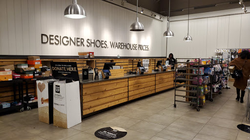 Shoe Store «DSW Designer Shoe Warehouse», reviews and photos, 7321 Lake St, River Forest, IL 60305, USA