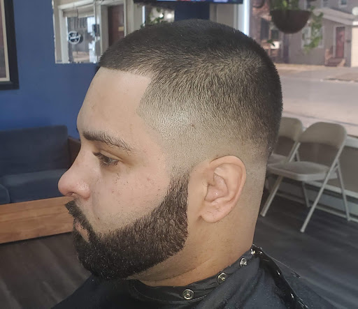 Barber Shop «Finesse Barber Shop», reviews and photos, 901 Oak St, Syracuse, NY 13203, USA