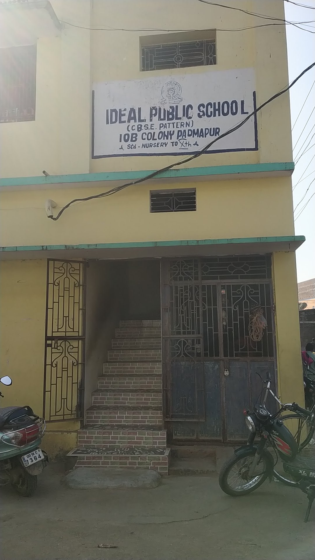 Ideal public school