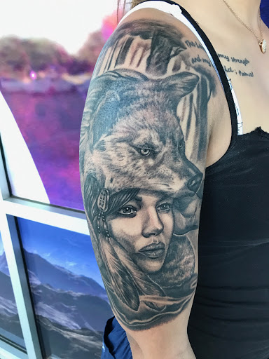 Tattoo Shop «Symmetry 6 Fine Art Studio», reviews and photos, 3349 Western Center Blvd #121, Fort Worth, TX 76137, USA