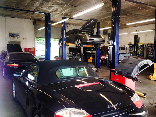 Auto Repair Shop «EurWerks LLC - Foreign Auto Repair», reviews and photos, 4203 Charlotte Ave, Nashville, TN 37209, USA