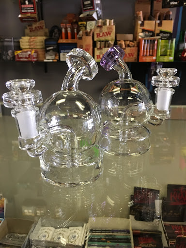 Tobacco Shop «South Side Smoke Shop Stop No.2», reviews and photos, 3333 S Halsted St, Chicago, IL 60608, USA