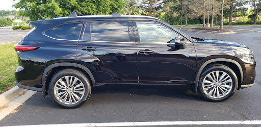 Toyota Dealer «Voss Toyota», reviews and photos, 2110 Heller Dr, Dayton, OH 45434, USA