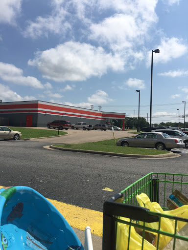 Auto Parts Store «AutoZone», reviews and photos, 735 N Main St, Shelbyville, TN 37160, USA