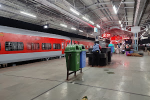 Itarsi railway station image
