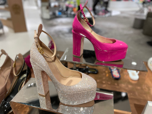 Department Store «Nordstrom Michigan Avenue», reviews and photos, 55 E Grand Ave, Chicago, IL 60611, USA