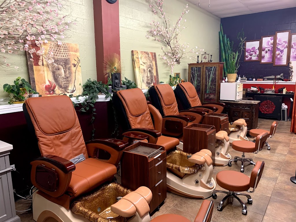 Jen's Spa & Salon 96749