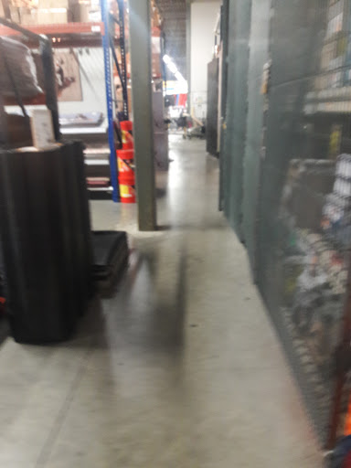 Home Improvement Store «HOBO - Home Owners Bargain Outlet», reviews and photos, 3545 S 27th St, Milwaukee, WI 53221, USA