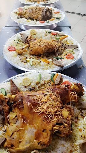 مطاعم مطعم ومندي الديوانية لتقديم الوجبات 