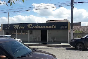 Mini Restaurante image