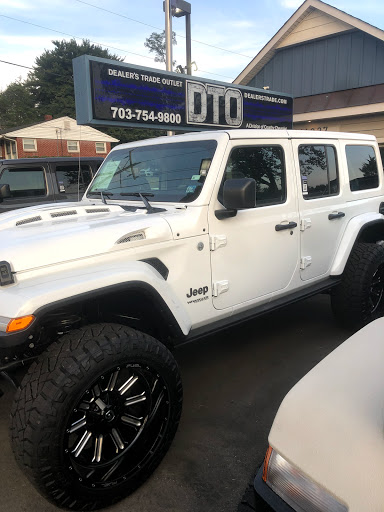 Car Dealer «Dealers Trade Outlet», reviews and photos, 16327 Lee Hwy, Gainesville, VA 20155, USA
