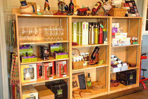 Vineyard «Stone Pillar Vineyard & Winery», reviews and photos, 11000 S Woodland St, Olathe, KS 66061, USA