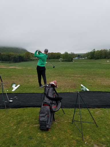 Golf Course «Sleeping Giant Golf Course», reviews and photos, 3931 Whitney Ave, Hamden, CT 06518, USA