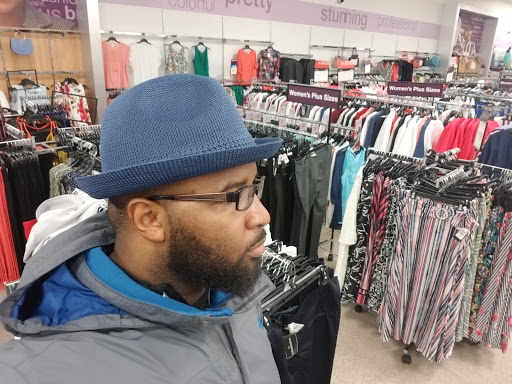 Clothing Store «K&G Fashion Superstore», reviews and photos, 908 Morse Rd, Columbus, OH 43229, USA