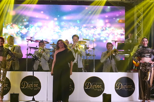 Grupo Versatil Divine Grupo Musical Latin Band Los Angeles image