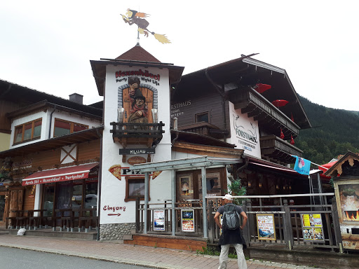 Hexenhäusl - Forsthaus - Pizza - Snack - Apres Ski - SKI - BIKE -Ferienwohnungen - Sky SportsBar en Hinterglemm
