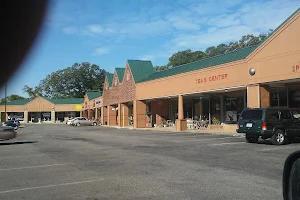 Crestwood Shopping Center image