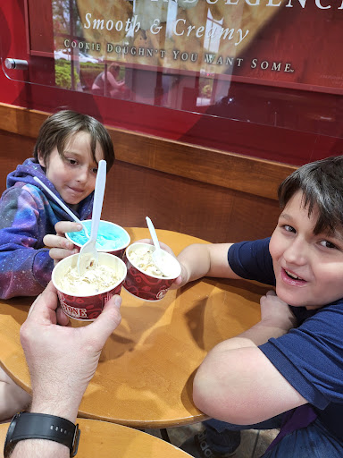 Ice Cream Shop «Cold Stone Creamery», reviews and photos, 15 Blake Blvd, Kissimmee, FL 34747, USA