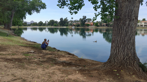 Shopping Mall «Mercado Del Lago Mall», reviews and photos, 8320 N Hayden Rd, Scottsdale, AZ 85258, USA