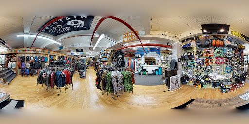 Outdoor Sports Store «U.S. Outdoor», reviews and photos, 219 SW Broadway, Portland, OR 97205, USA