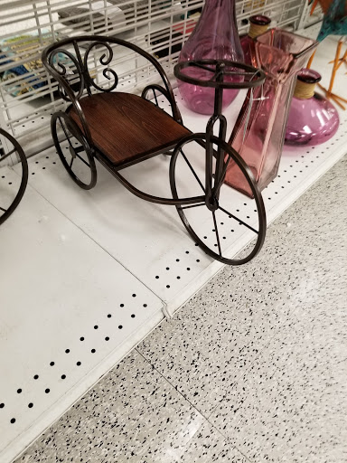 Clothing Store «Ross Dress for Less», reviews and photos, 120 Glynn Isle, Brunswick, GA 31525, USA