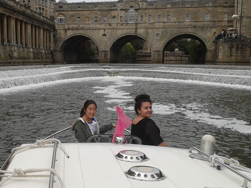Escape to the River skippered boat trips