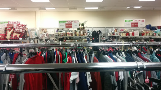 Clothing Store «Burlington Coat Factory», reviews and photos, 103 Marketplace Dr, Hampton, VA 23666, USA