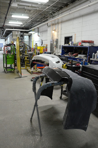 Auto Body Shop «Addison Auto Body and Glass, Inc.», reviews and photos, 21 Factory Rd, Addison, IL 60101, USA