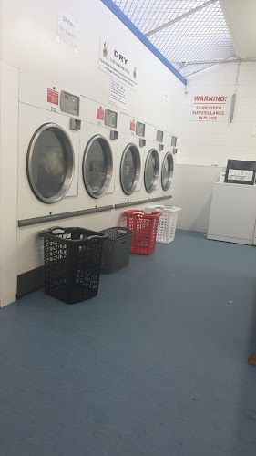 Dinsdale Laundromat - Laundry service