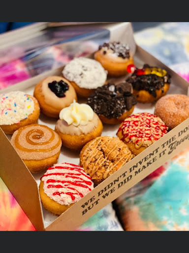 Donut Shop «Peace, Love And Little Donuts Of Green», reviews and photos, 3700 Massillon Rd, Uniontown, OH 44685, USA