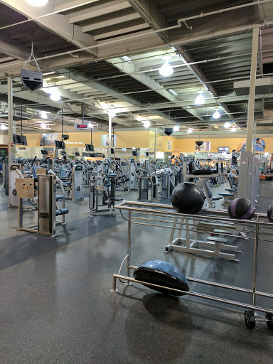 Gym «24 Hour Fitness San Mateo Super Sport», reviews and photos, 93 Bovet Rd, San Mateo, CA 94402, USA