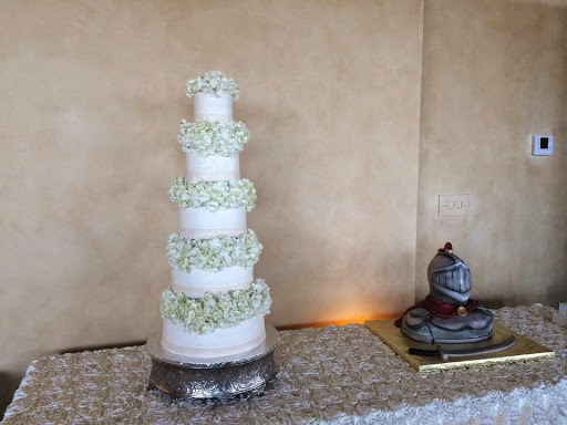Wedding Bakery «Cut the Cake», reviews and photos, 5770 W Irlo Bronson Memorial Hwy #424, Kissimmee, FL 34746, USA