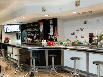 Bar Tarragona - C. la Rosa, 33, 35500 Arrecife, Las Palmas, Spain