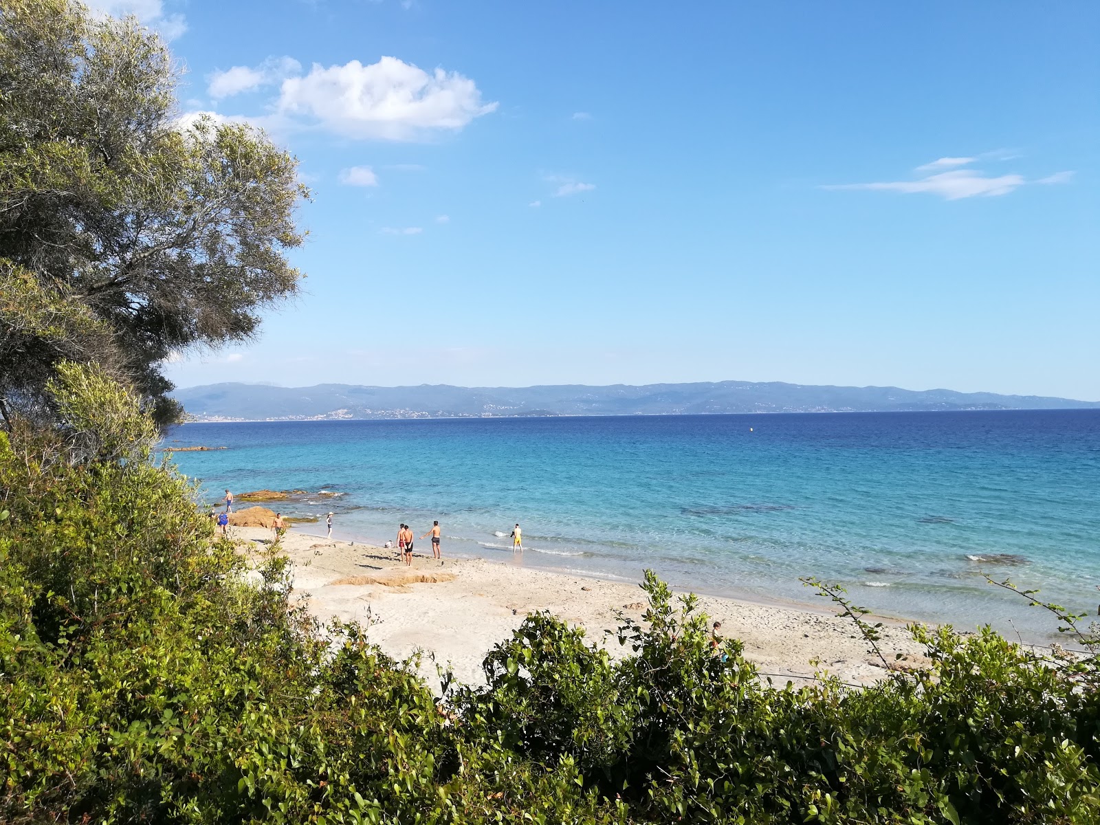 Foto von Barbicaja mit türkisfarbenes wasser Oberfläche