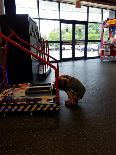 Movie Theater «AMC Clifton Commons 16», reviews and photos, 405 NJ-3, Clifton, NJ 07014, USA