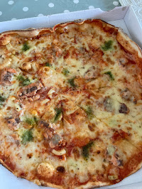 Plats et boissons du Pizzeria Live Pizza à Tarare - n°1