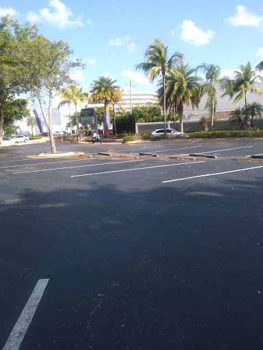 Community Center «Senator Gwen Margolis Community Center», reviews and photos, 1590 NE 123rd St, North Miami, FL 33161, USA