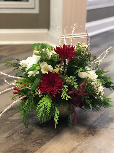 Florist «Kearney Floral Co», reviews and photos, 210 W 21st St, Kearney, NE 68845, USA