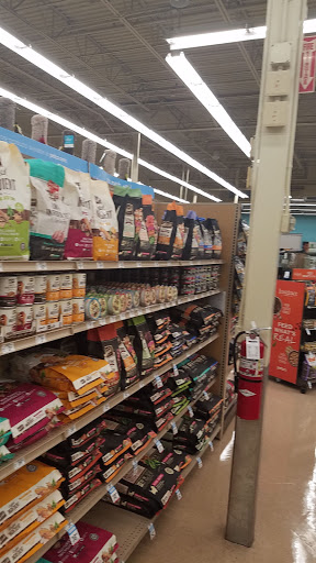 Pet Supply Store «Petco Animal Supplies», reviews and photos, 2615 Medical Center Pkwy #500, Murfreesboro, TN 37129, USA