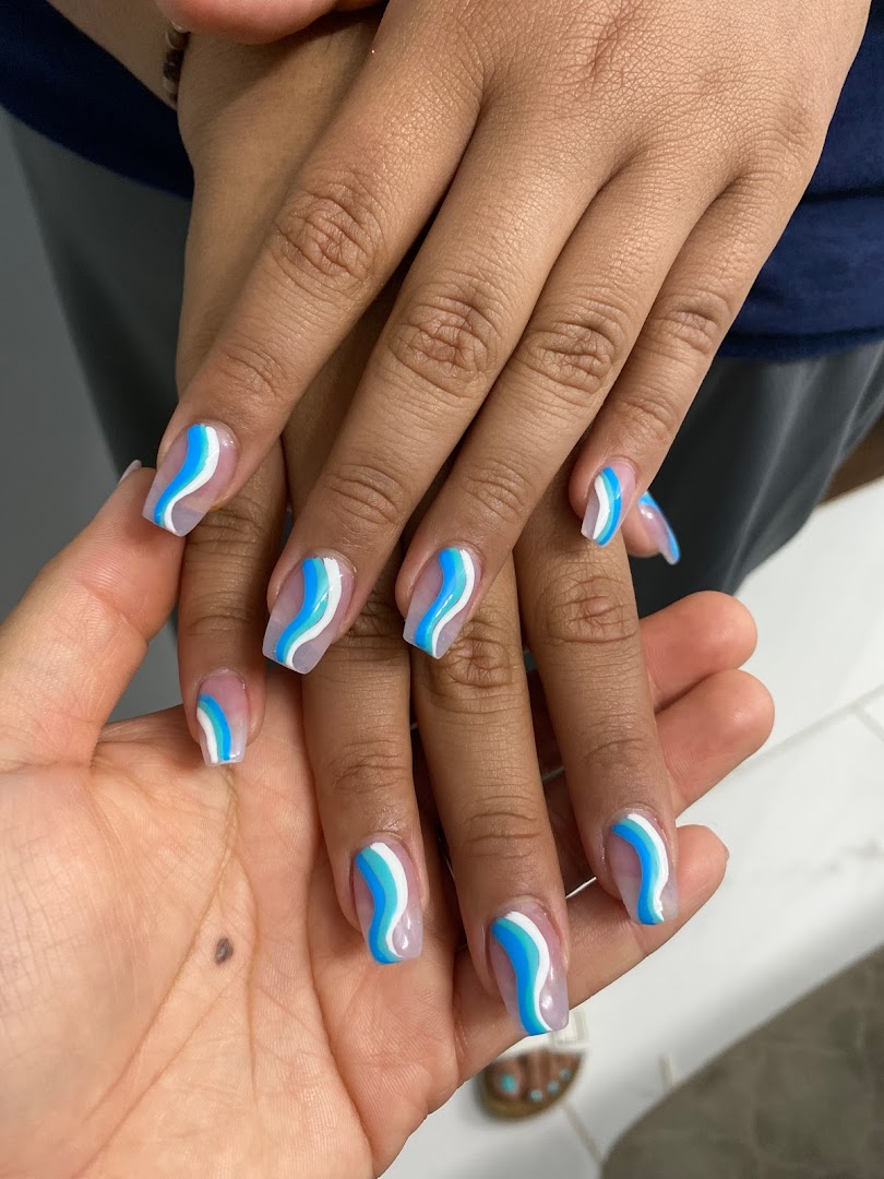 finesse nails