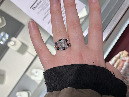 Jewelry Repair Service «Dunbar Jewelers», reviews and photos, 435 Hartford Turnpike, Vernon, CT 06066, USA