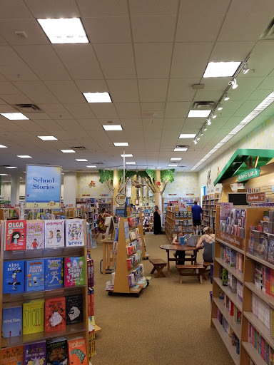 Book Store «Barnes & Noble», reviews and photos, 1430 Plaza Pl, Southlake, TX 76092, USA