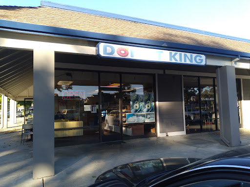 Donut King, 1807 Santa Rita Rd, Pleasanton, CA 94566, USA, 