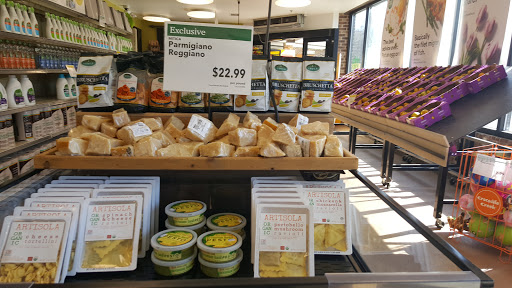 Grocery Store «Whole Foods Market», reviews and photos, 3313 University Ave, Madison, WI 53705, USA