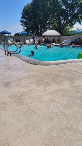 Swim club Costa Mesa