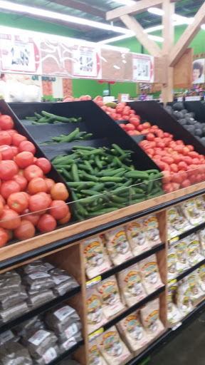 Grocery Store «Superior Grocers», reviews and photos, 9801 Laurel Canyon Blvd, Pacoima, CA 91331, USA