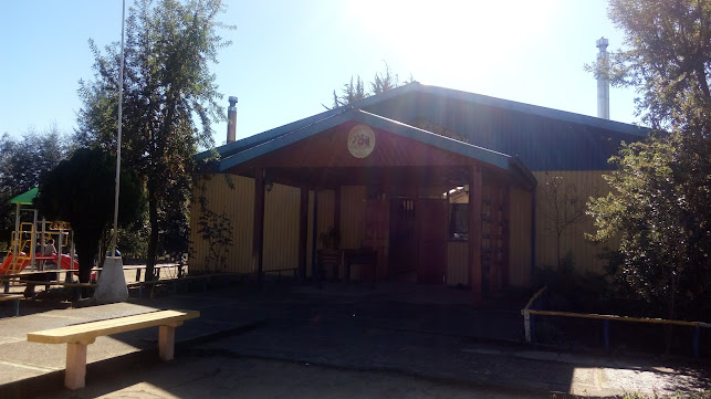 Opiniones de Escuela LUIS TEODORO ORTEGA OYARCE o Capilla Sur en El Carmen - Escuela